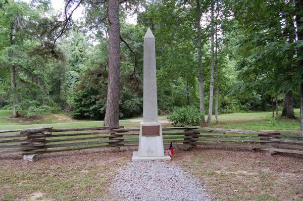 Port Hudson Peace Monument